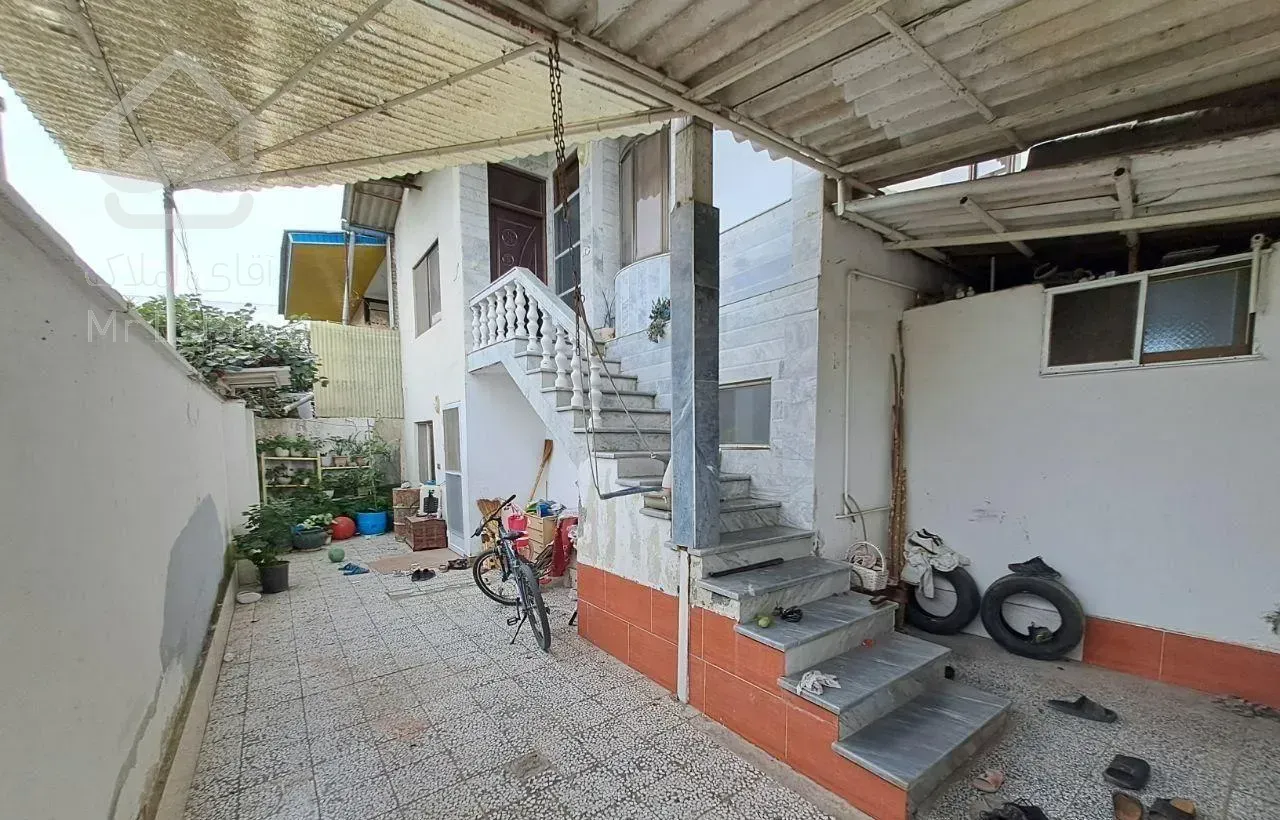 ویلا دوبلکس با دو طبقه مجزا سندتک برگ بافت مسکونی