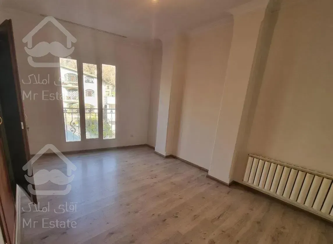 ۱۷۰ متر  تمیز / لوکیشن مقدسی