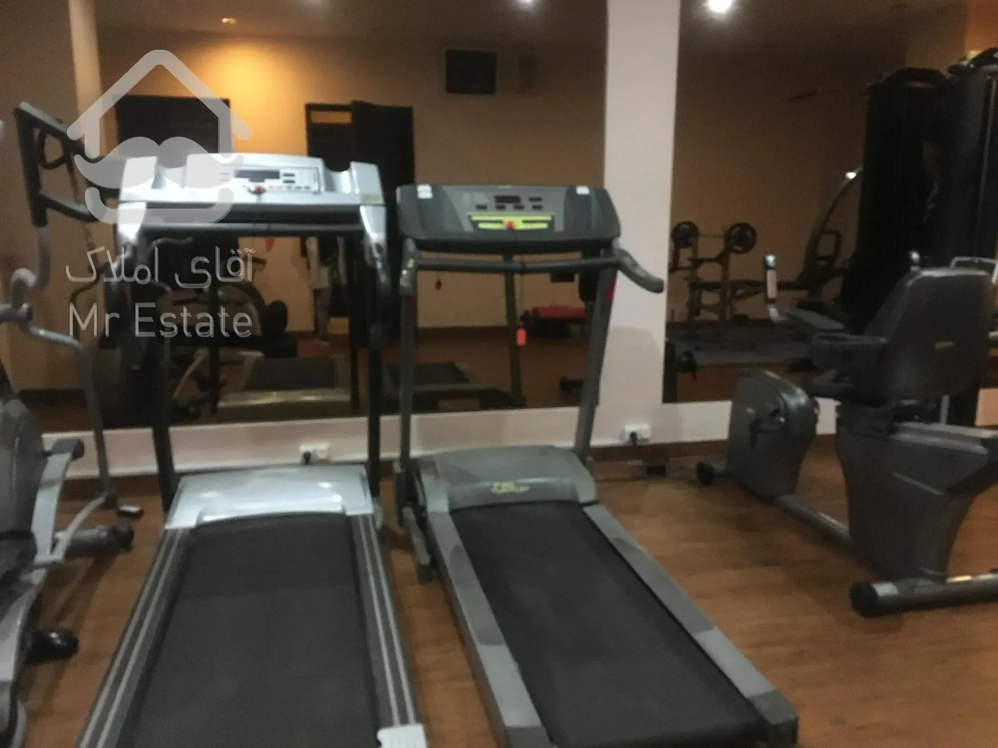 اجاره اپارتمان کامرانیه شمالی ۲۵۰ متر