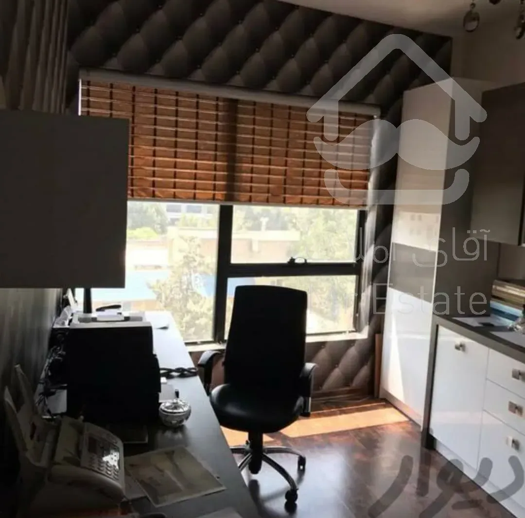 فروش 110 متر اداری دولت