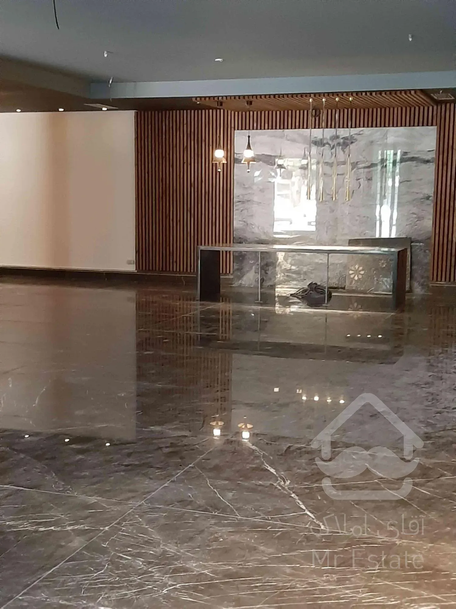 ۵۵ متر پونک