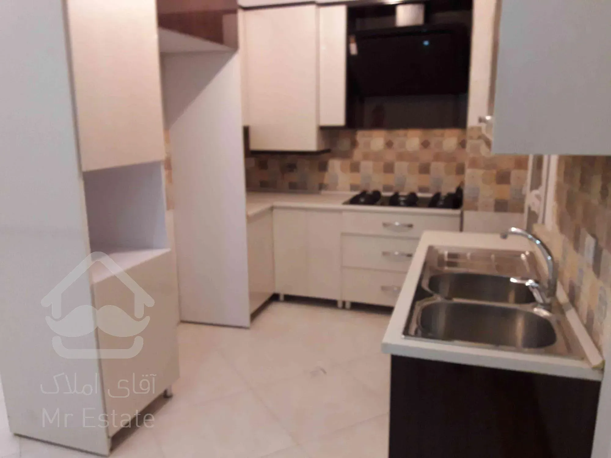 واحد نوساز۶۷ متری مسکونی لوکس با فول امکانات