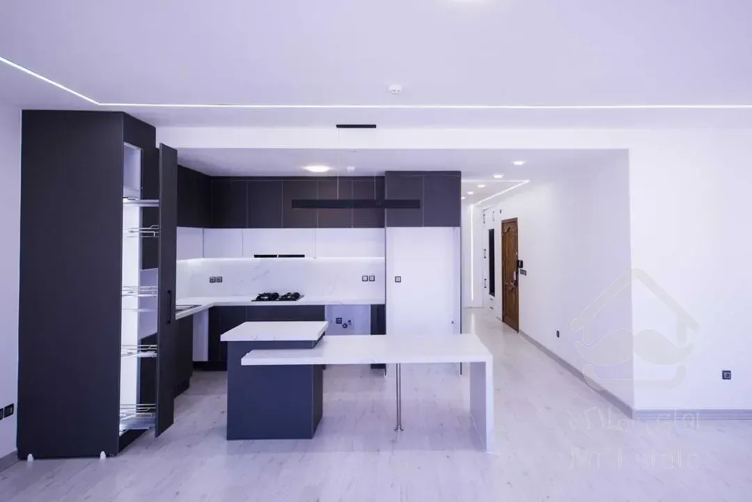 تهاتر دوخواب ۱۰۰متری صدف عرفان با برج ستاره کیش