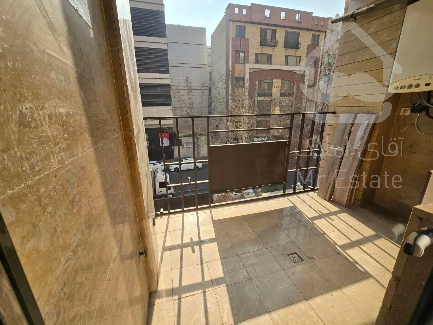 120مترسعادت آباد*موقعیت اداری* تکواحدی*تابلوخور