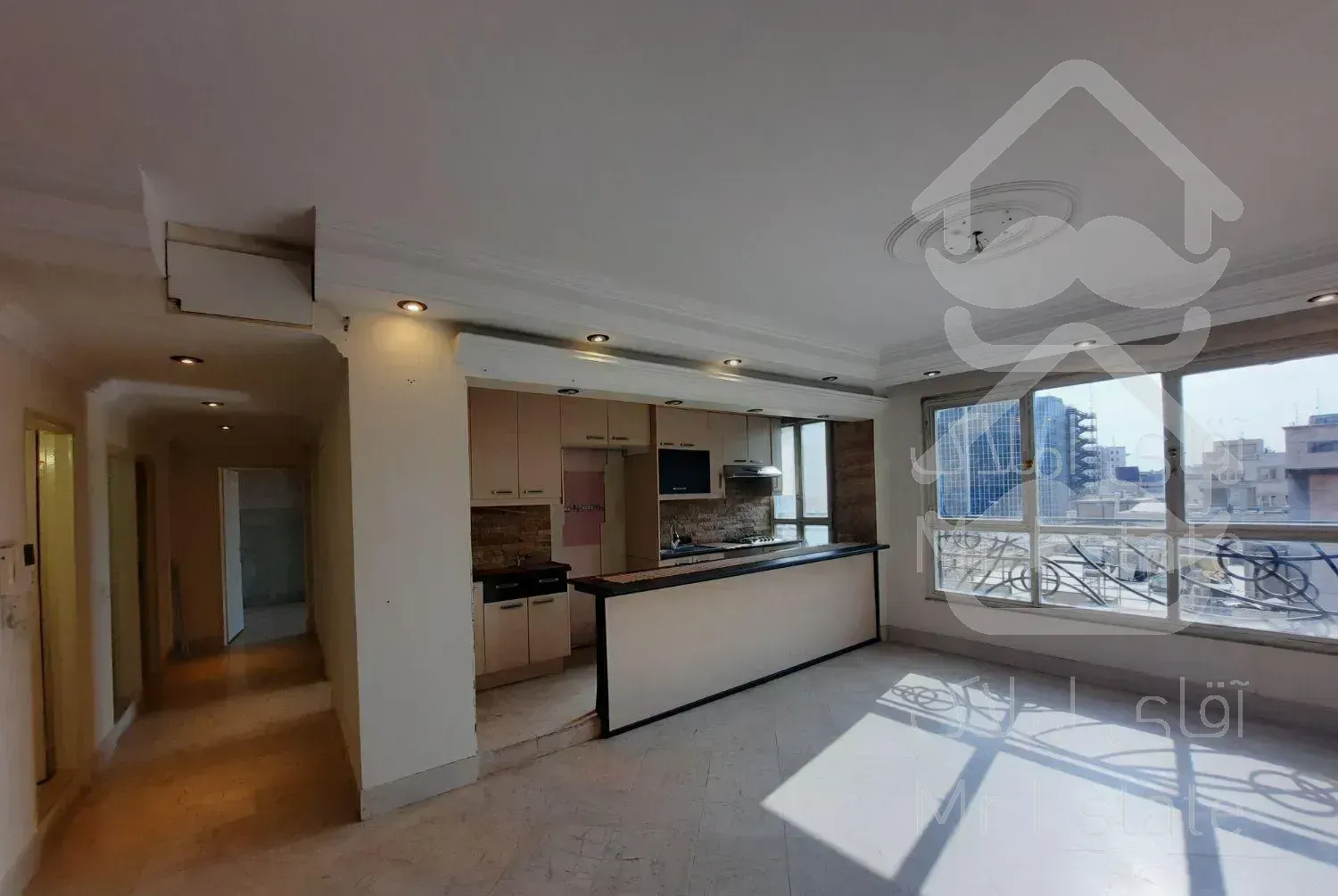 ۹۰ متر مسکونی