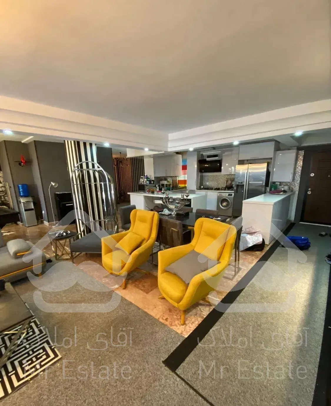 واحد ۲۰۰ متری طبقه اخر ویو ابدی تهران