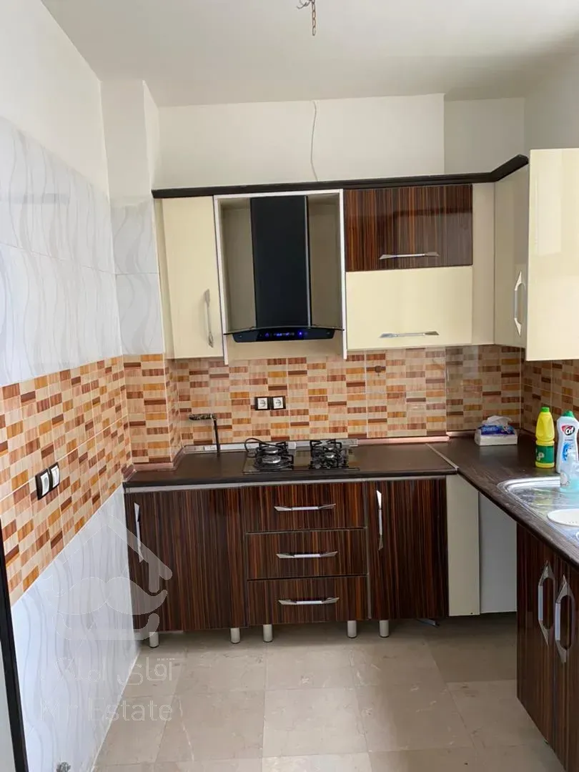 اجاره 200 متر اختیاریه