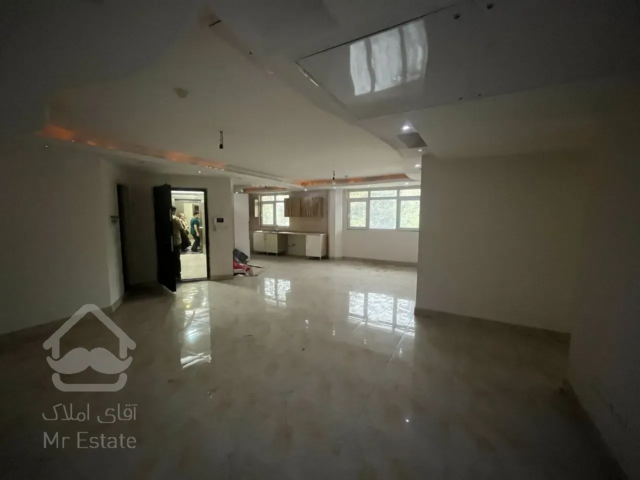 رهن 200 متری دیباجی جنوبی