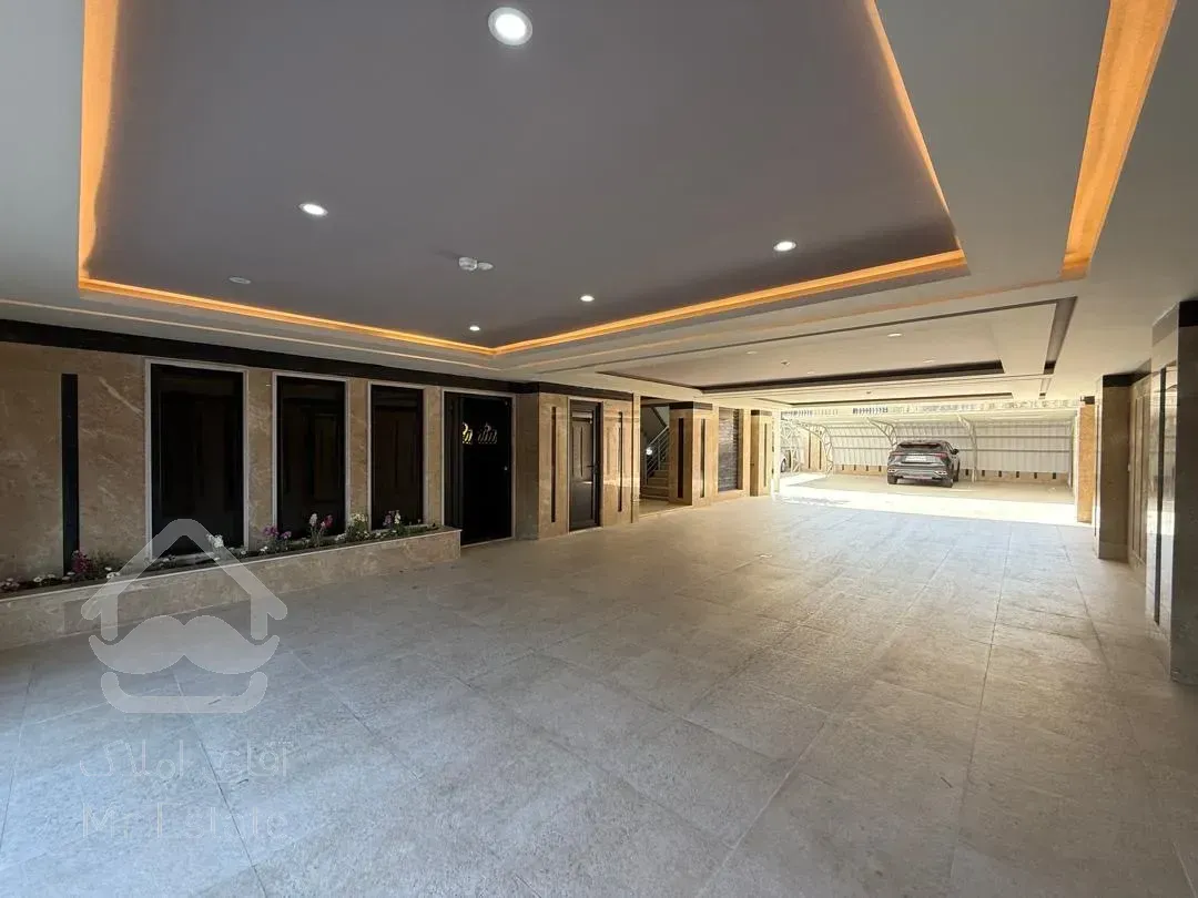 فروش آپارتمان ۱۲۵ متری پاسداران