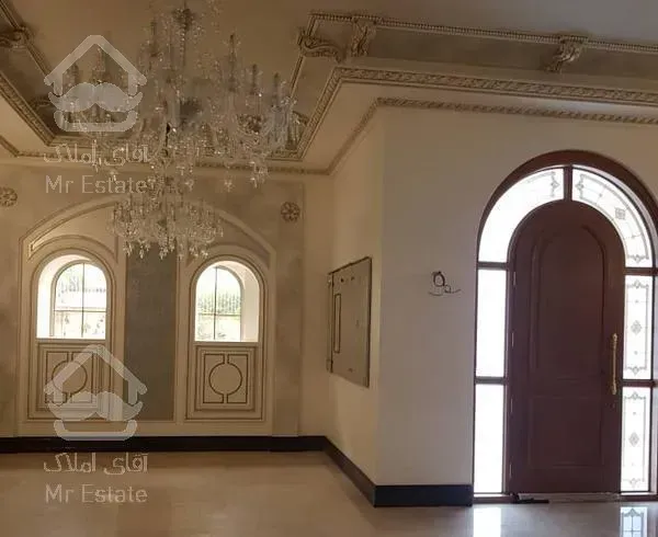 آپارتمان خوش نقشه ۱۶۰ متری