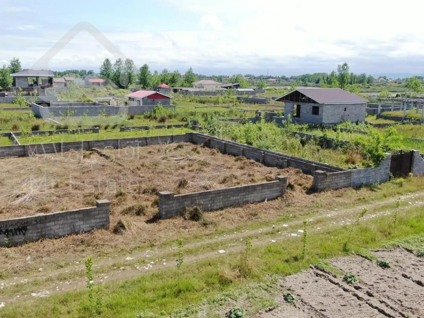 زمین مسکونی ساحلی درمنطقه برندبابندر تجاری تفریحی