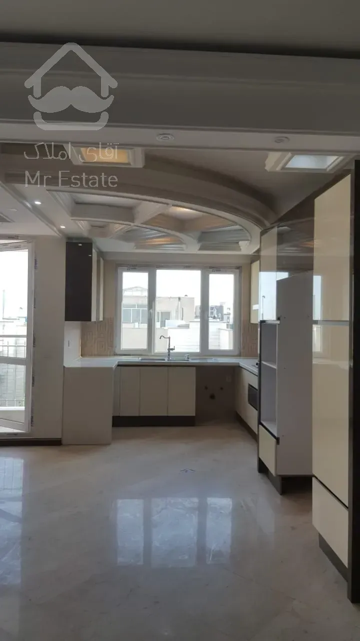 فروش 140 متری پاسداران