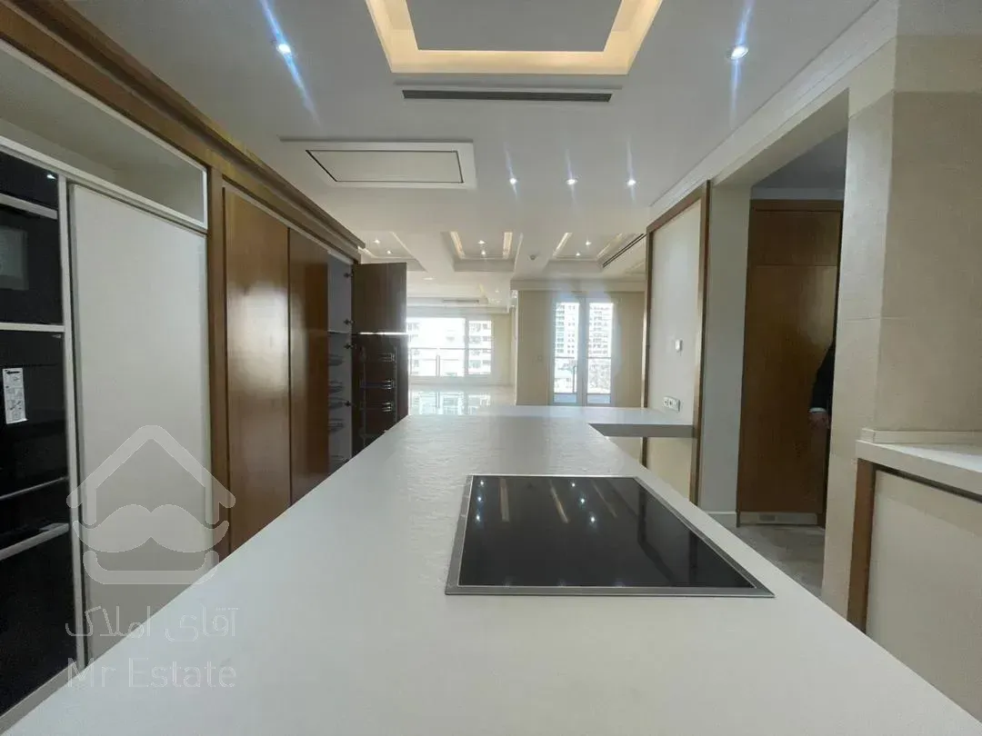 فروش اپارتمان 300 متری ولنجک