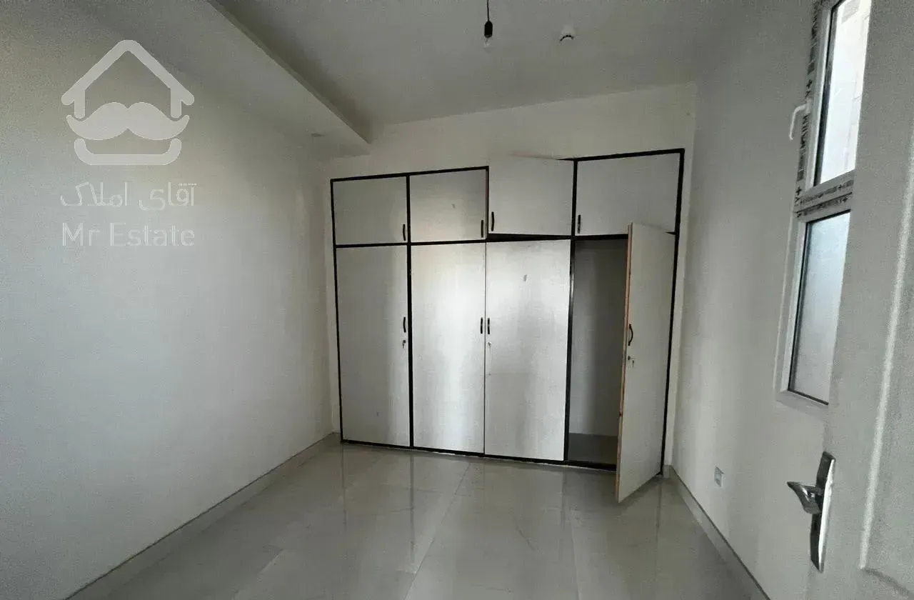 ۹۸متر آپارتمان فاز۵ مهرشهر لوکیشن دار