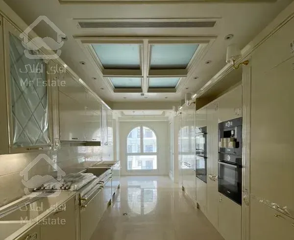 فرشته/تاپ لوکیشن/۲۵۰ متر کلید نخورده