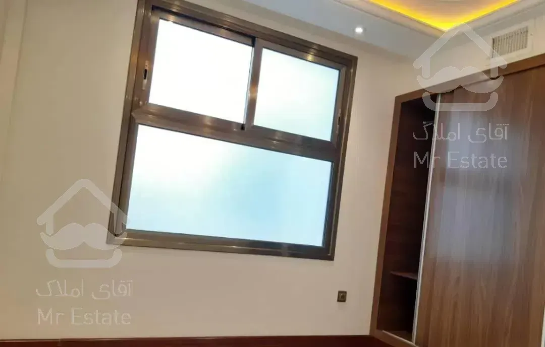 ۹۶ متر نوساز بالای عباس آباد   ۲پارکیگ سندی