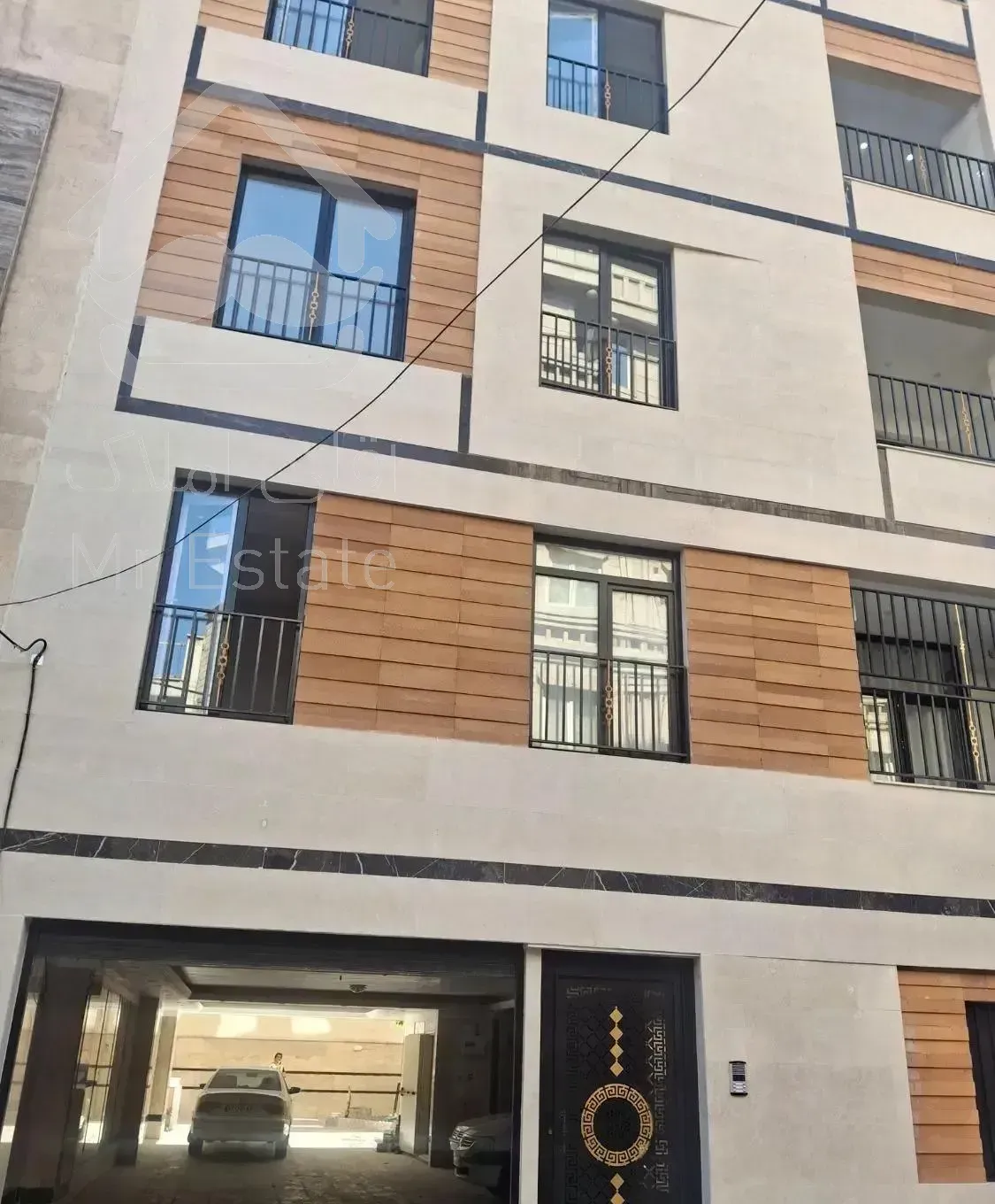 آپارتمان ۱۴۰ متر ۳ خواب کلیدنخورده تکواحدی