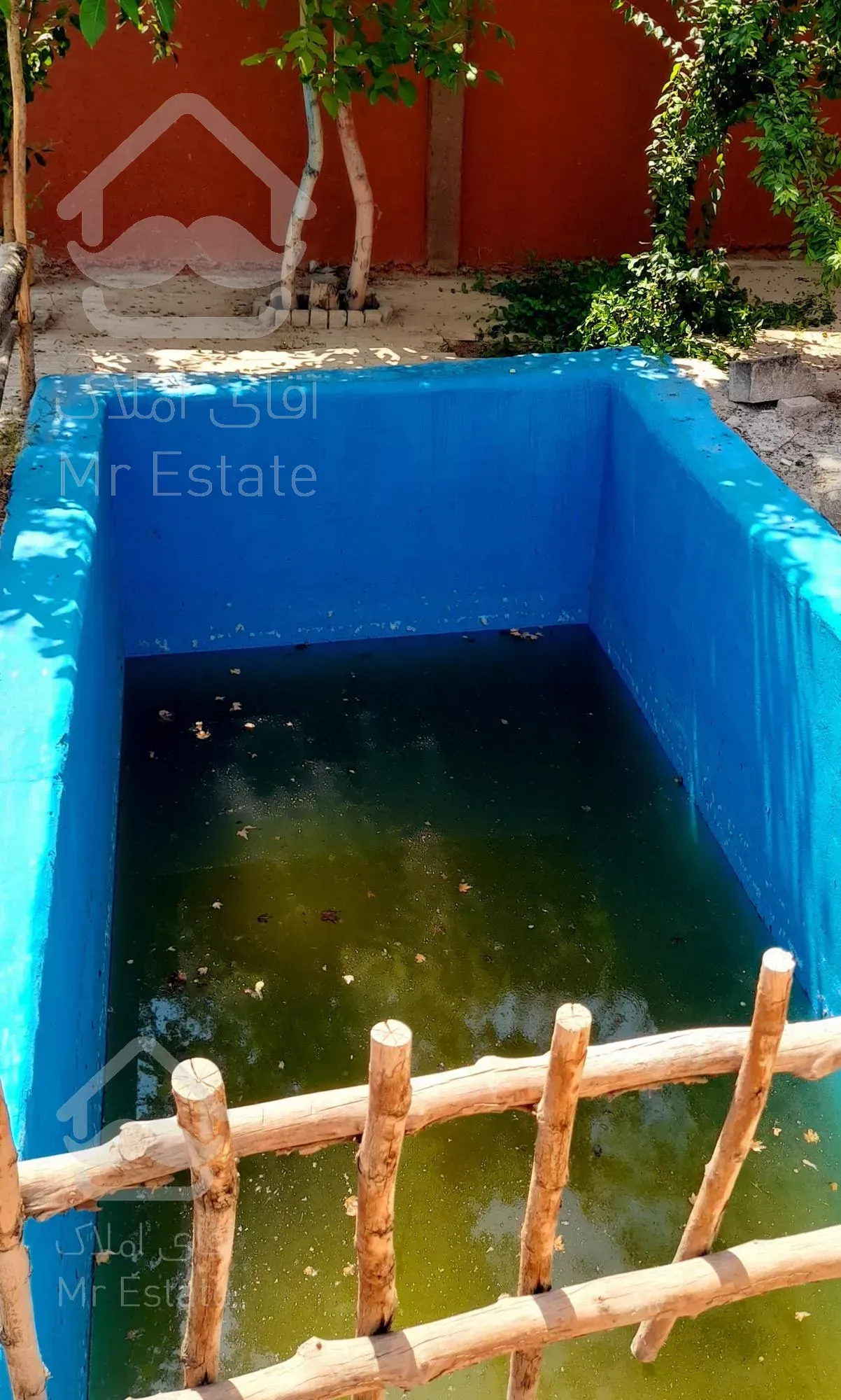 زمین مسکونی