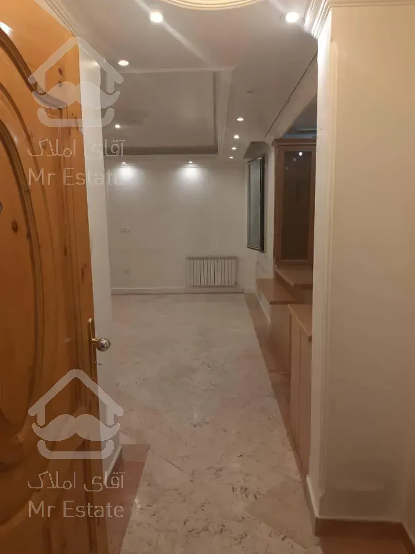 فروش آپارتمان موقعیت اداری صادقیه بلوار فردوس