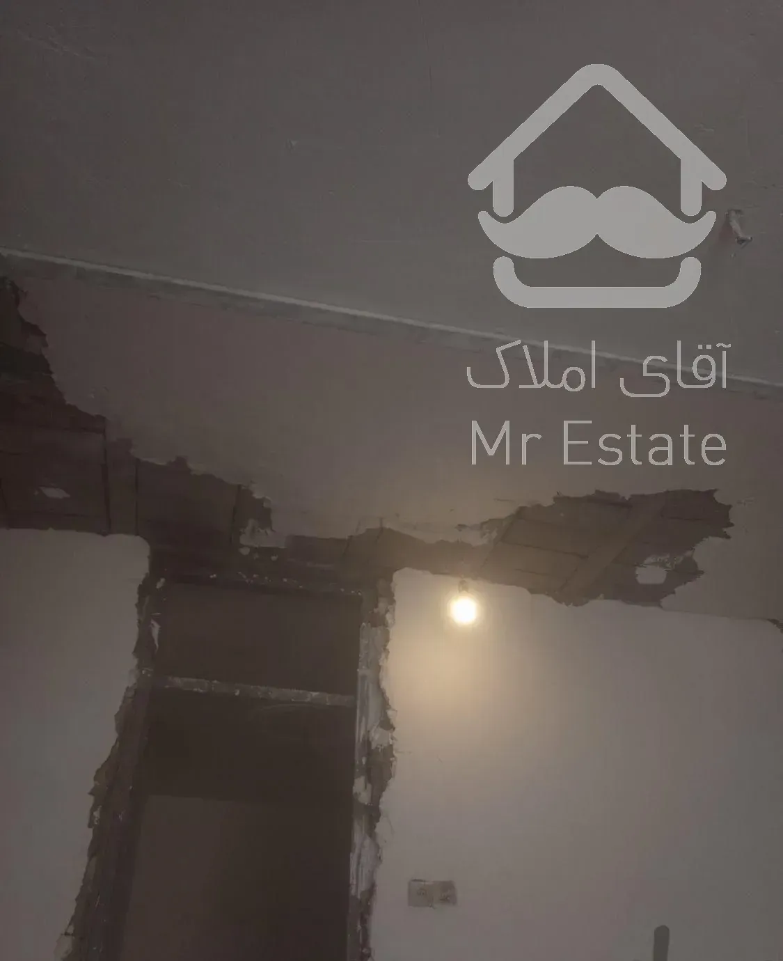 گچکاری  سفید و استر و لکه گیری