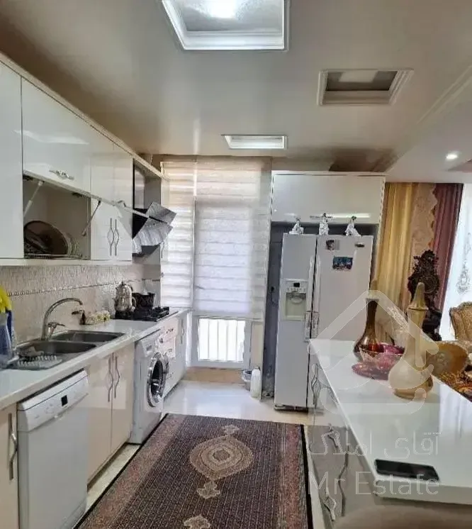 پاسداران/شهیدعراقی/۱۰۵متر/۲خواب/فول امکانات