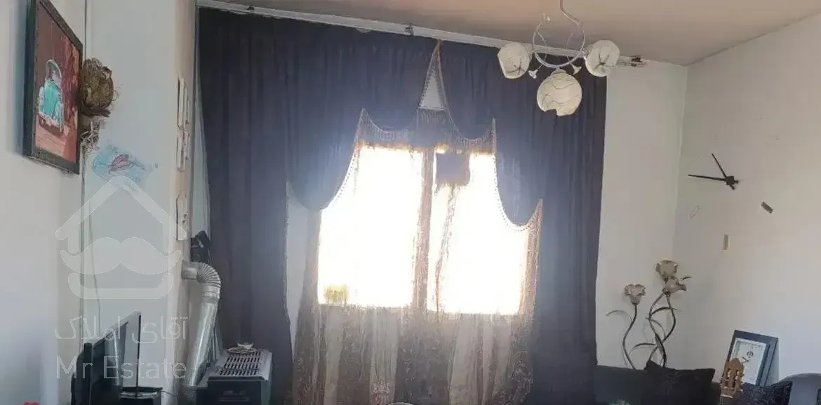 فروش واحد سندی خیابان سپاه گیلاوند