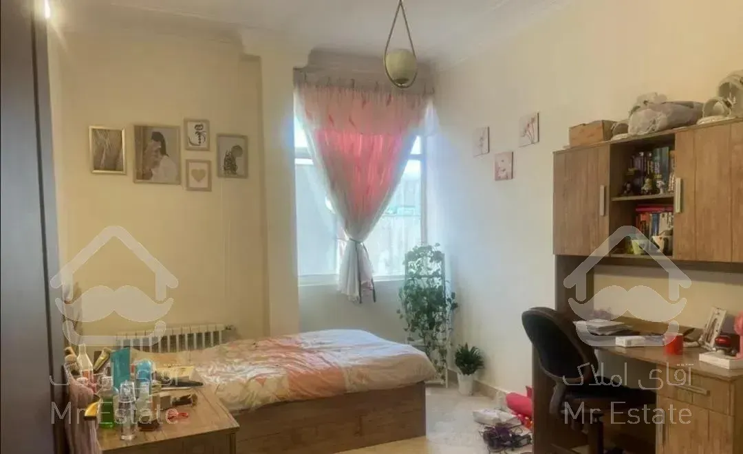 آپارتمان ۲۰۰ متری ، ۳ خواب ، فرعی عریض رشید