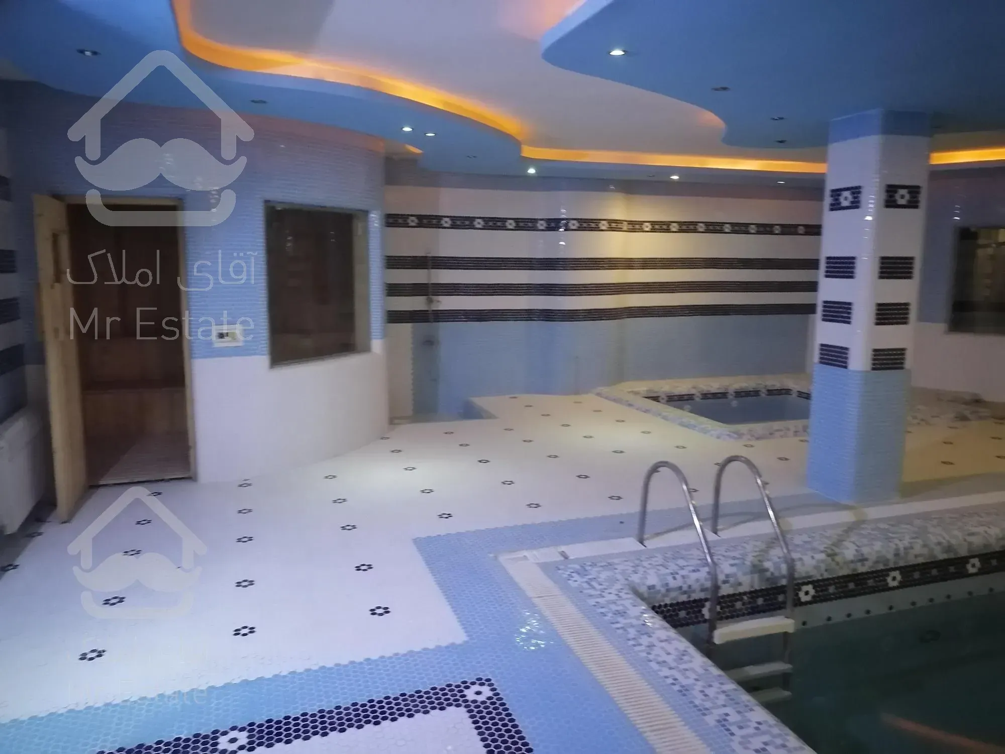 ویلا ۱۸۰۰متر