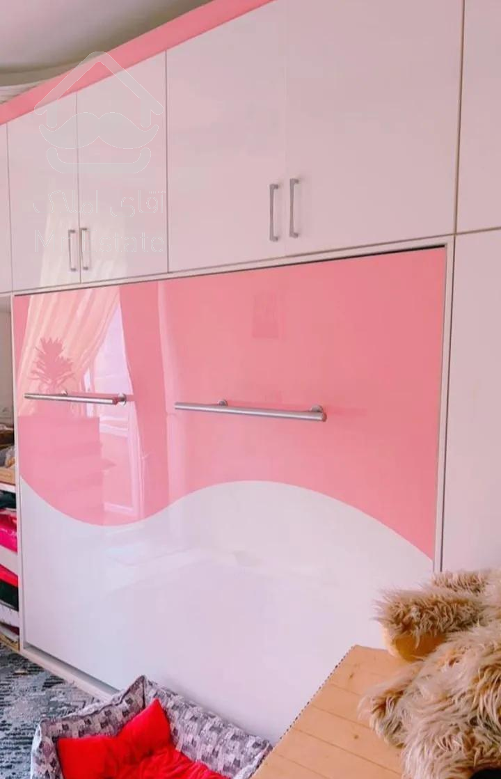 ۷۸ متر* ۲ خواب* تک واحدی* بلوارو۱۳۱*۶ساله