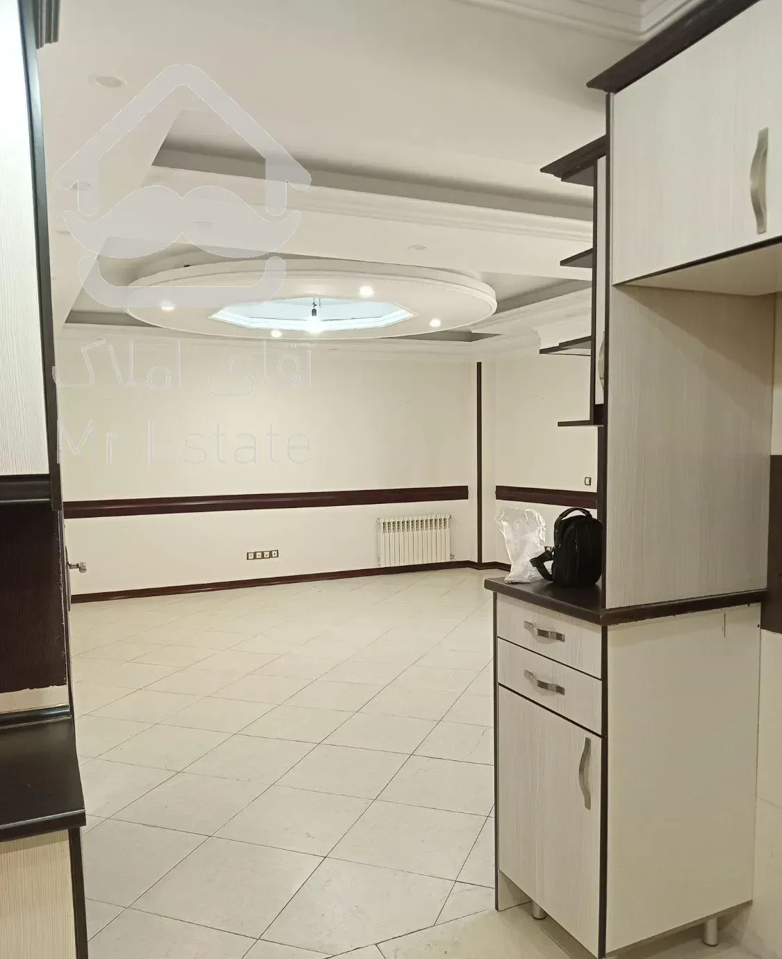 آپارتمان ۱۰۵ متری/ دو خوابه/ فول امکانات