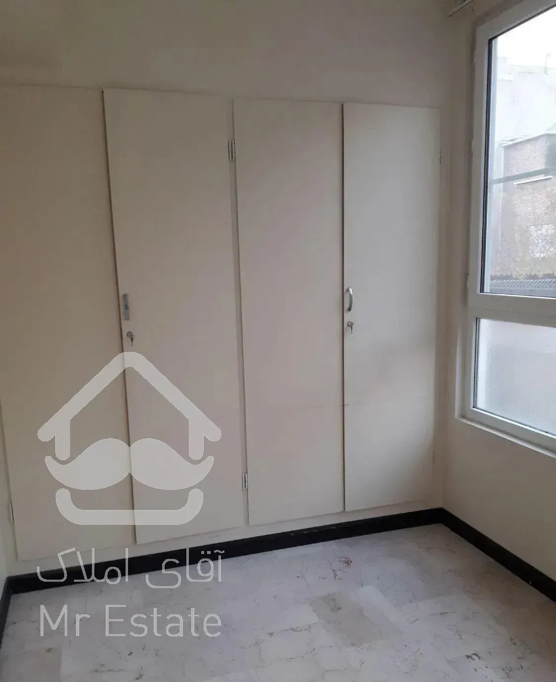 80 متر دوخواب ایرانشهر فول امکانات