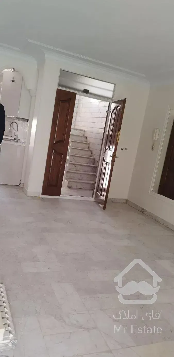 آپارتمان 102متر دوخواب