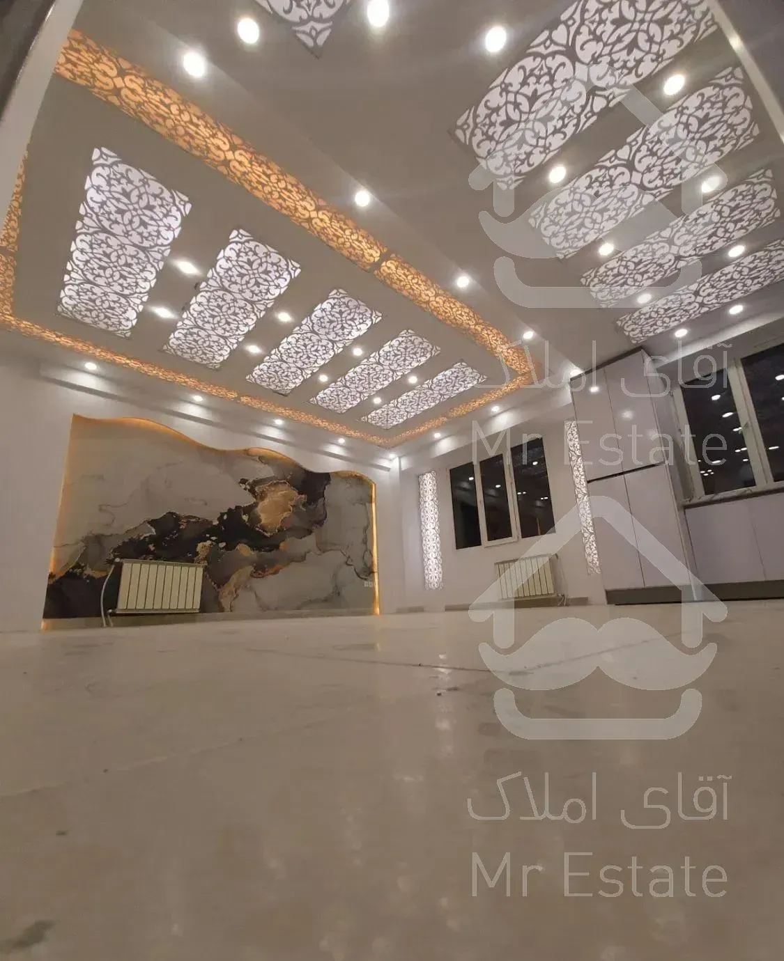 آپارتمان۹۰متری در پرند فاز۴ جنب ایستگاه مترو