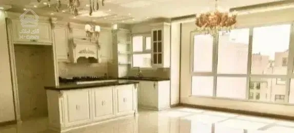 ۹۴متر * ۲خواب * طوقانی * تراورتن * رو به آفتاب