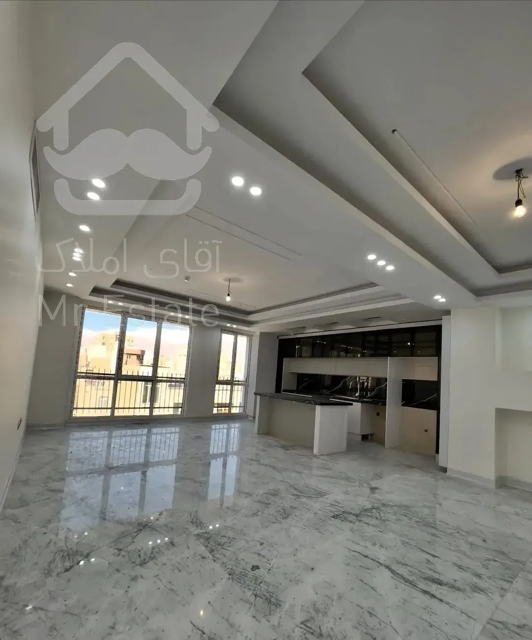 110 متر/ تاپ لوکیشن /غرق در نور