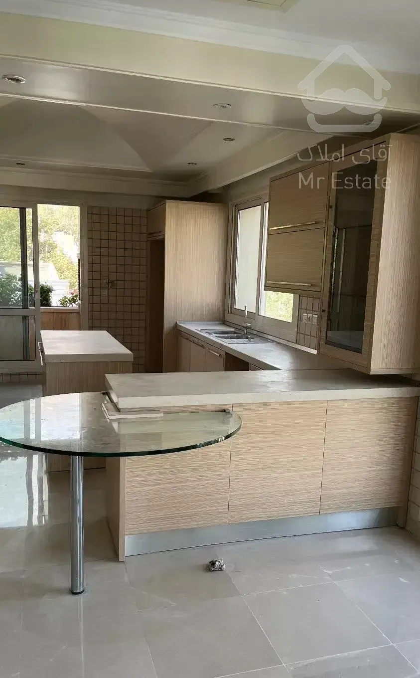 اجاره آپارتمان ۳۰۰ متری