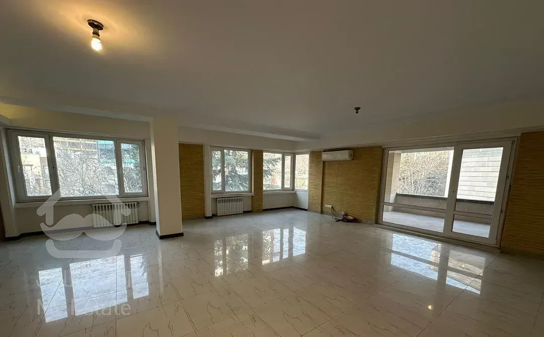 فروش آپارتمان ۳۴۷ متری ۴ خوابه در نیاوران