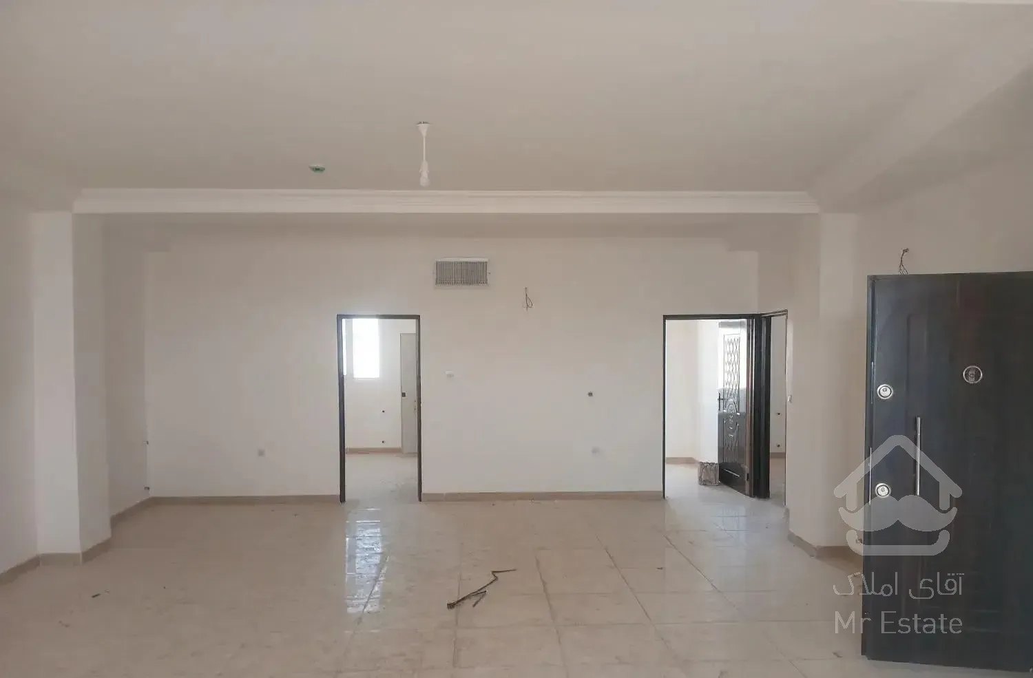 آپارتمان ۱۴۰متری زینبیه