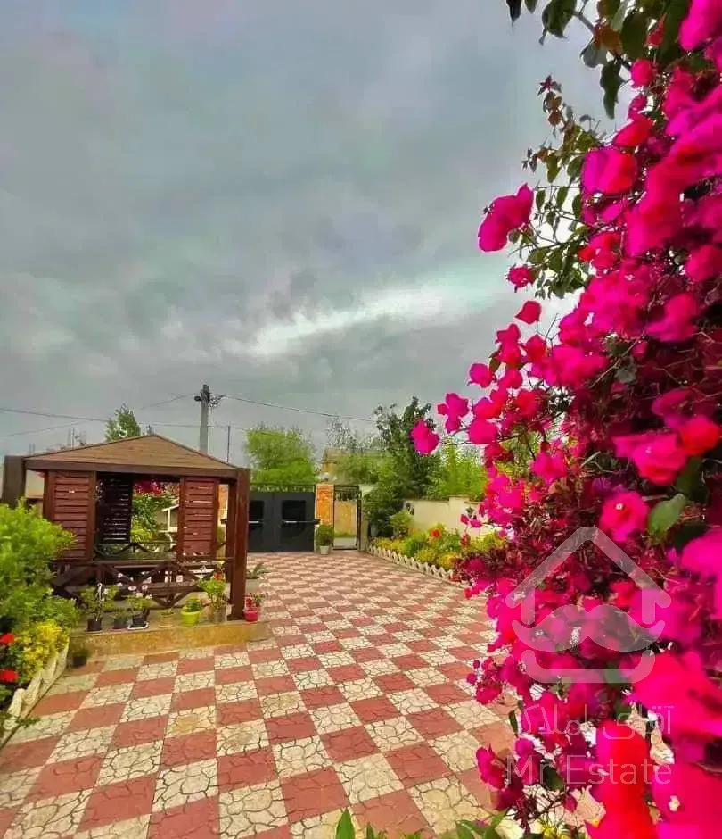 ویلا فلت شهرکی۲۳۰متری/مدارک تکمیل/انشعابات اختصاصی