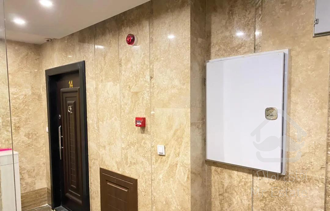 90متر تاپ لوکیشن نیاوران