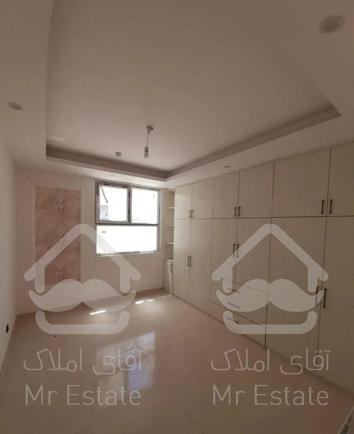 ۱۳۵ متر سه خواب صفر سند اماده شیک و برند