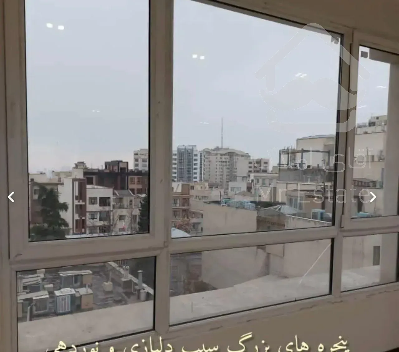 گل سنگ ۱۷۰ متر سه خوابه فول مشاعات لابی