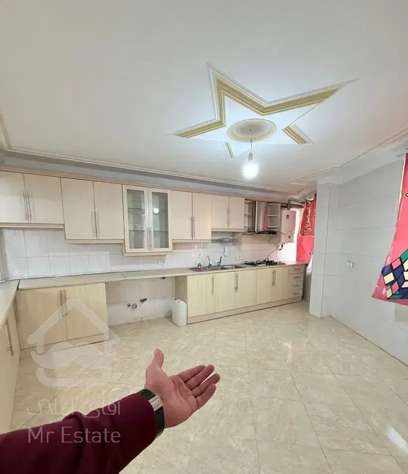 ۱۵۸ متر تک واحدی