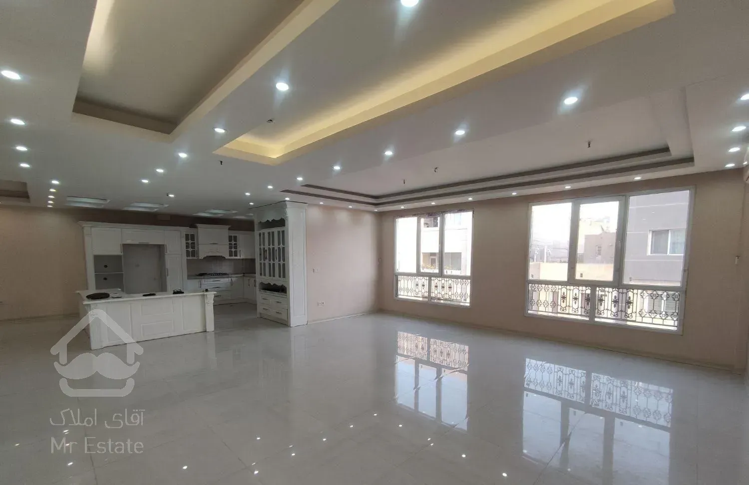 هنرستان/ ۱۴۰ متر ۳ خ/ تک واحدی/ فول/ تابان سامانیه