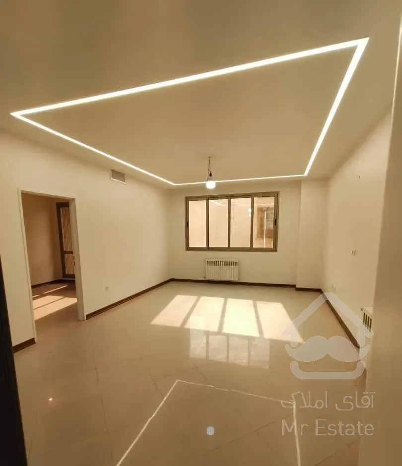 ۱۰۰ متر/ طرشت/ سالن پرده خور