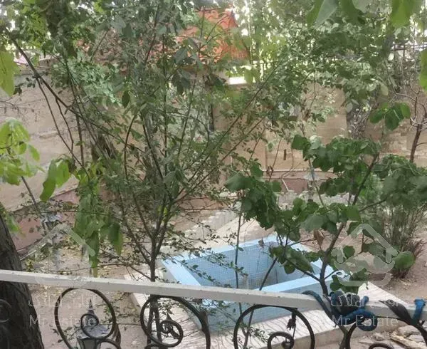 ویلا باغ 250 متر باغ 75 متر بنا