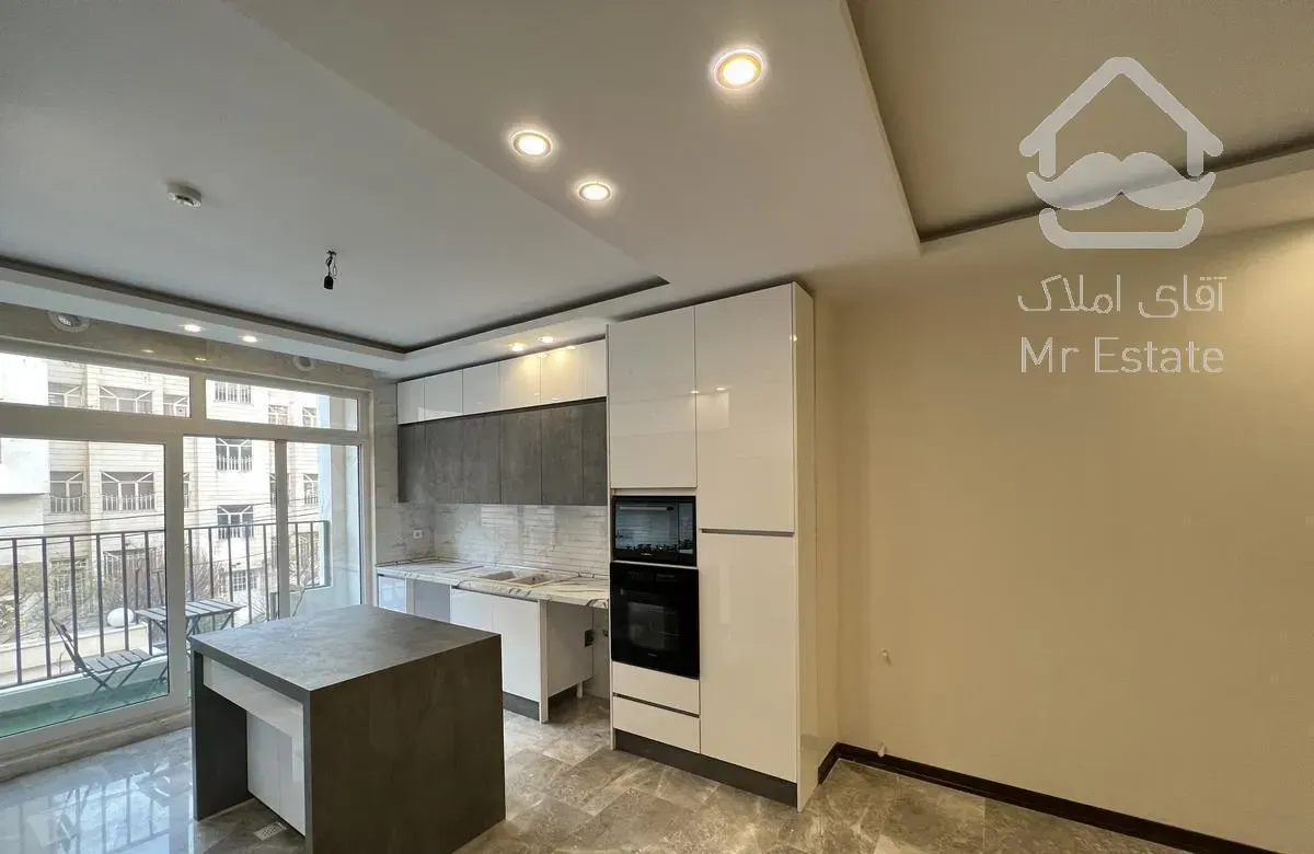 آپارتمان نوساز کلید نخورده