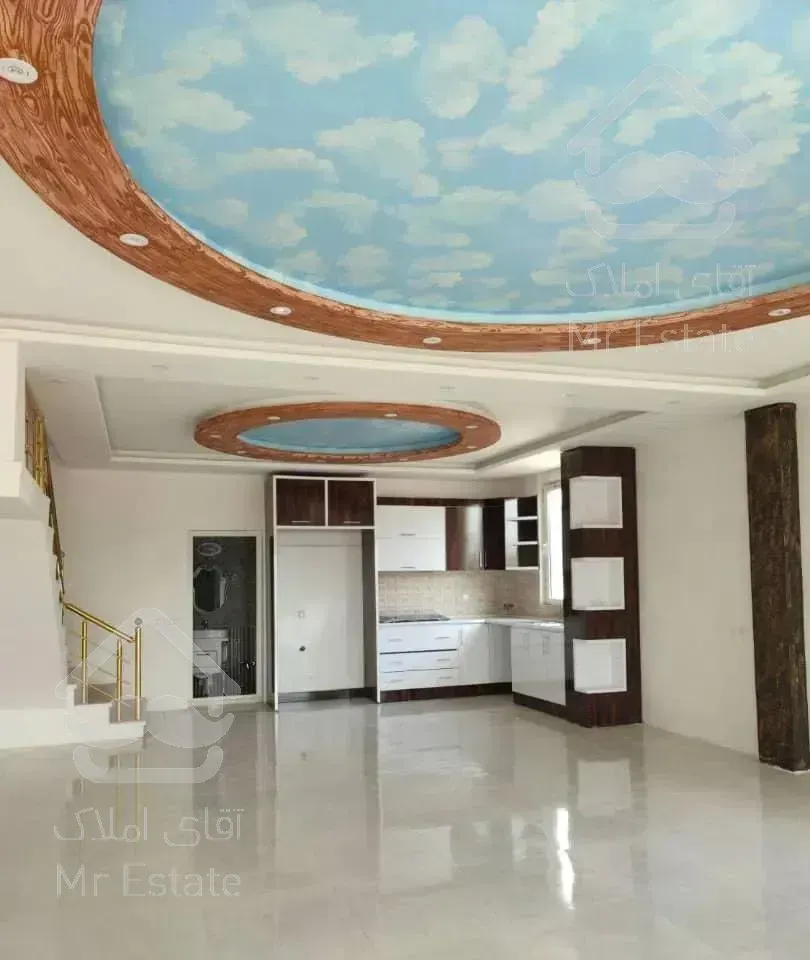 فروش ویلا نوساز بازمین۳۰۰متر وبنای۱۷۰متر سند۶دانگ