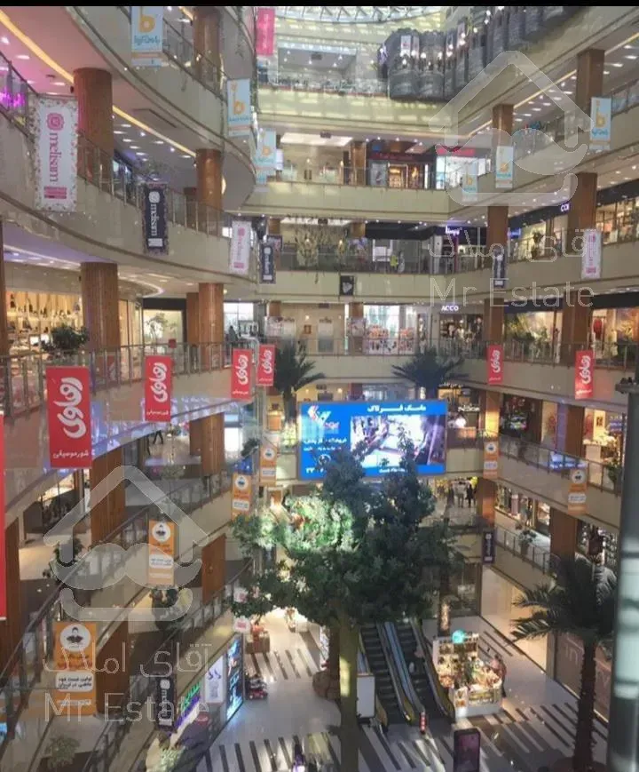 ۱۸متر تجاری/رونیکاپالاس/فروش ویژه