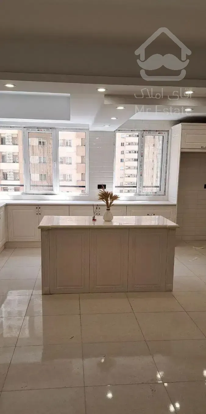 ۱۲۷متر/۳ خواب/ویو باز/خوش نقشه